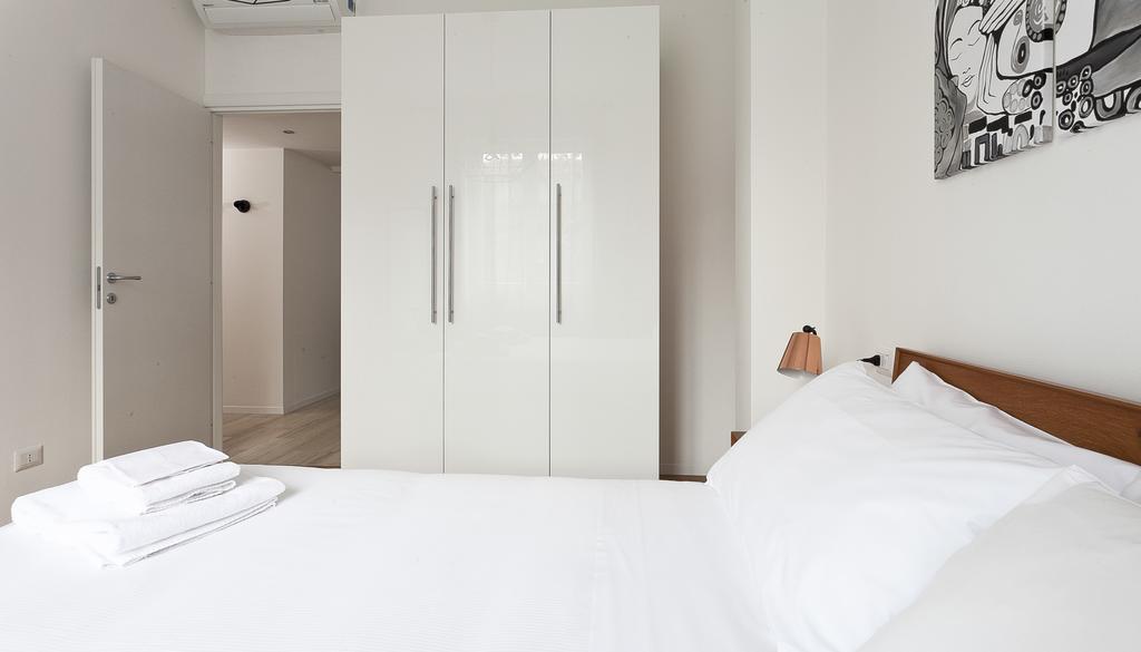 Italianway-Scarlatti Apartment Milan Bagian luar foto